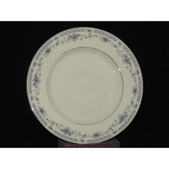 Minton Bellemeade 5 pps (s) Teacup Plates Blue Flowers Bone China‎ England - Picture 4 of 6